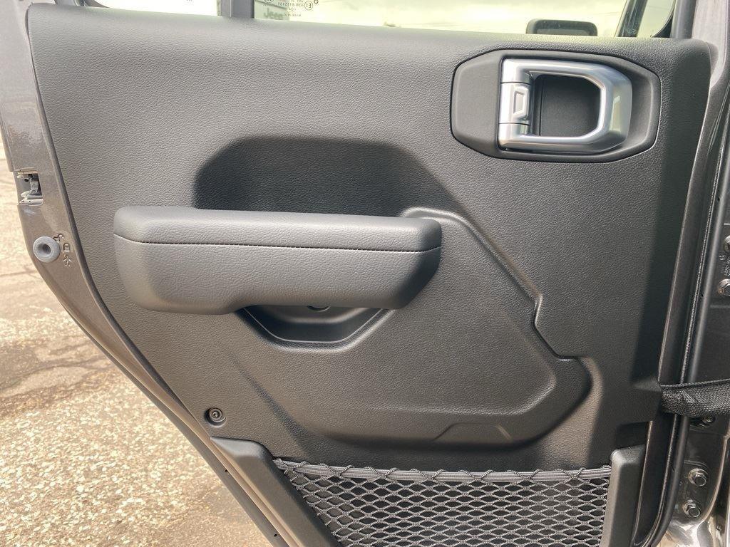 new 2024 Jeep Wrangler car, priced at $45,472