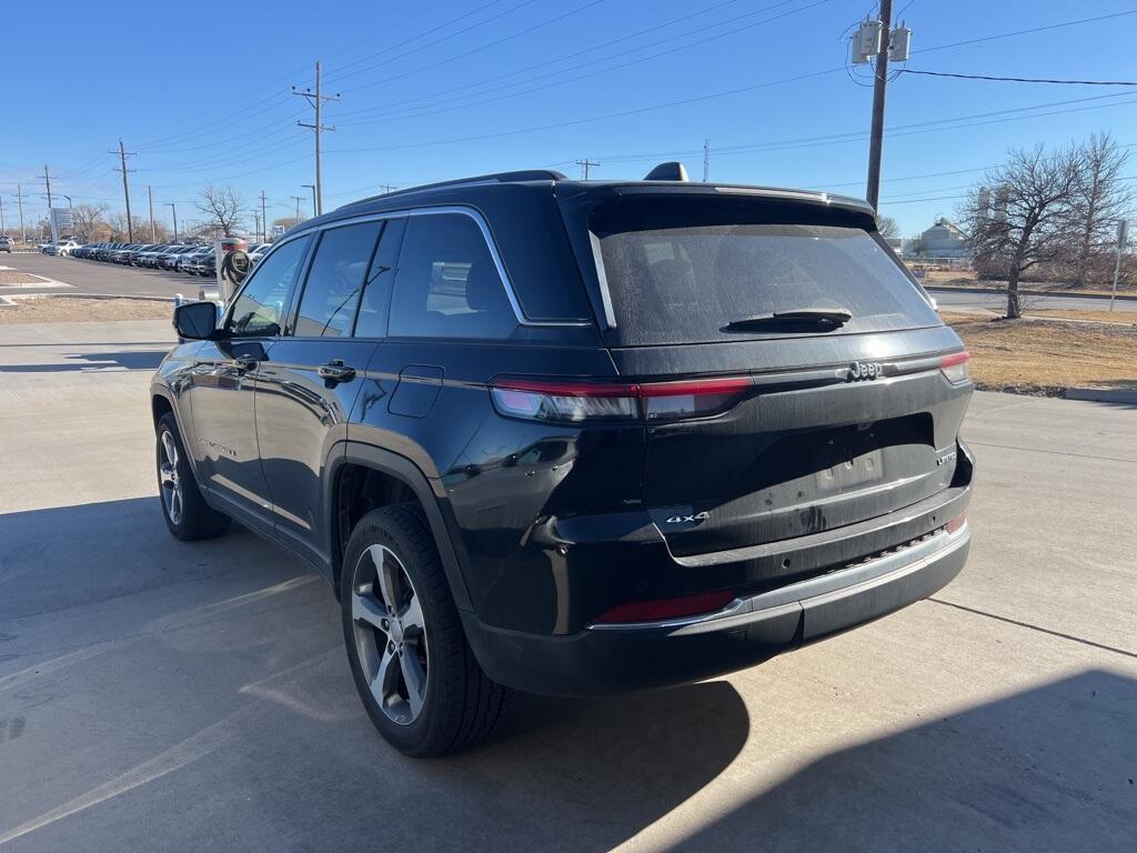 used 2023 Jeep Grand Cherokee car, priced at $30,178