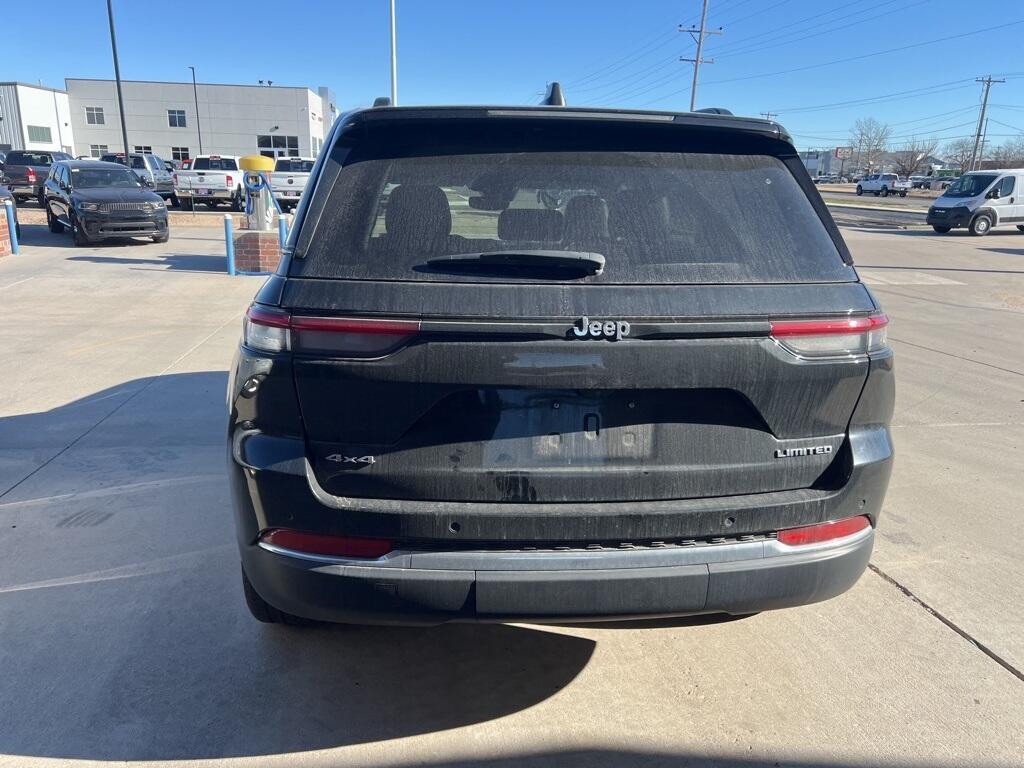 used 2023 Jeep Grand Cherokee car, priced at $30,178