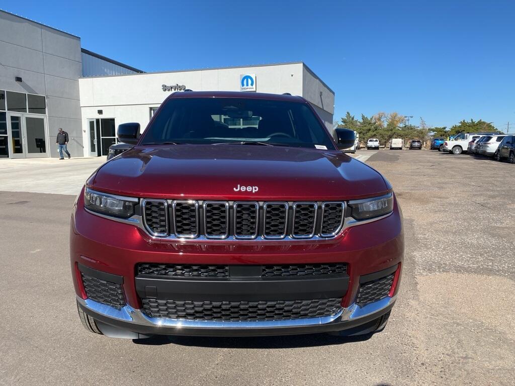 new 2025 Jeep Grand Cherokee L car, priced at $39,425