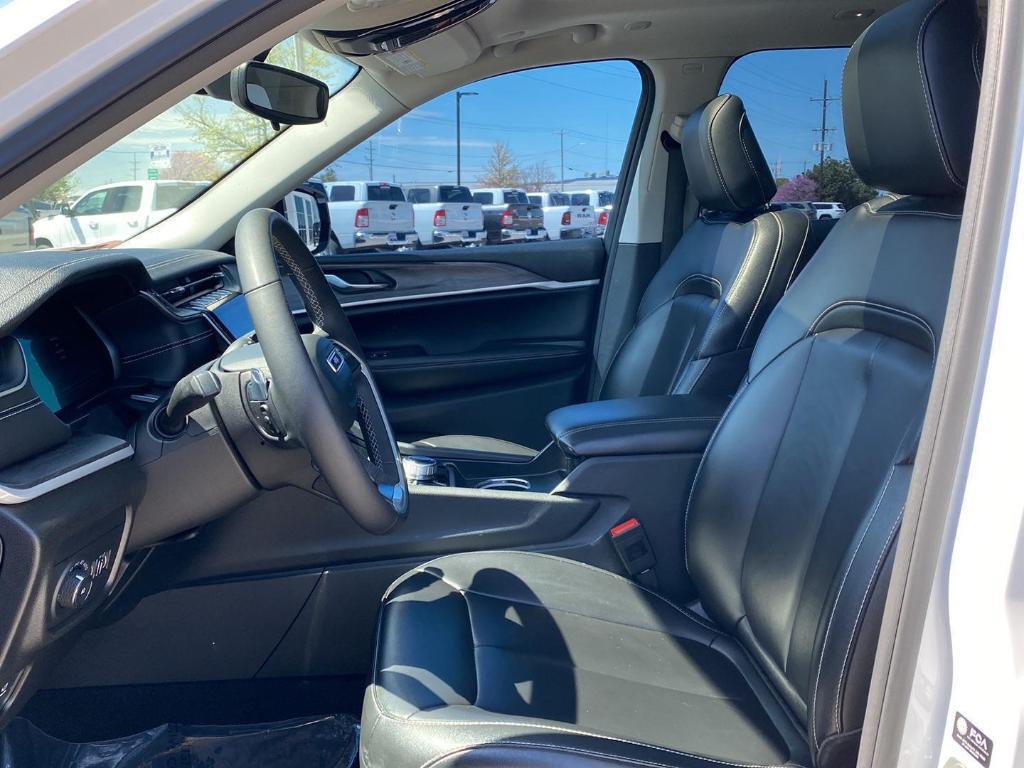 used 2024 Jeep Grand Cherokee car, priced at $42,110