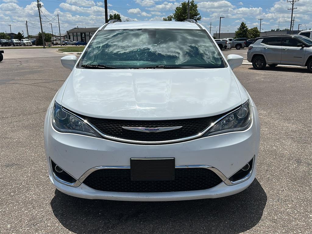 used 2018 Chrysler Pacifica car, priced at $16,362