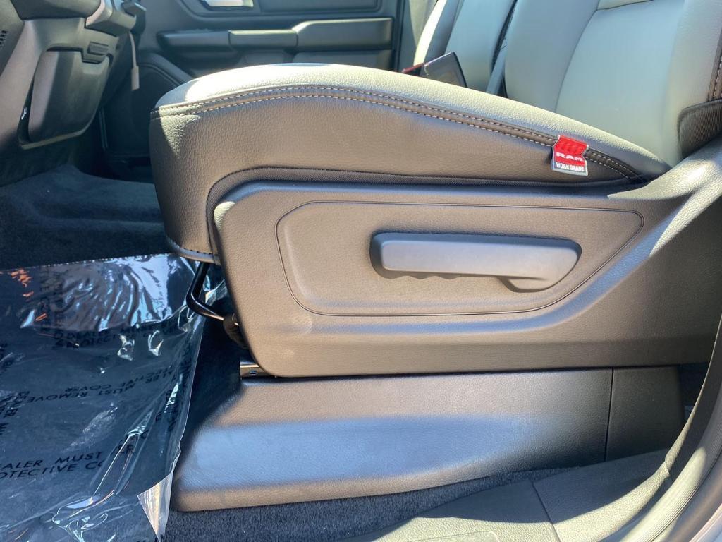 new 2025 Ram 1500 car, priced at $55,634