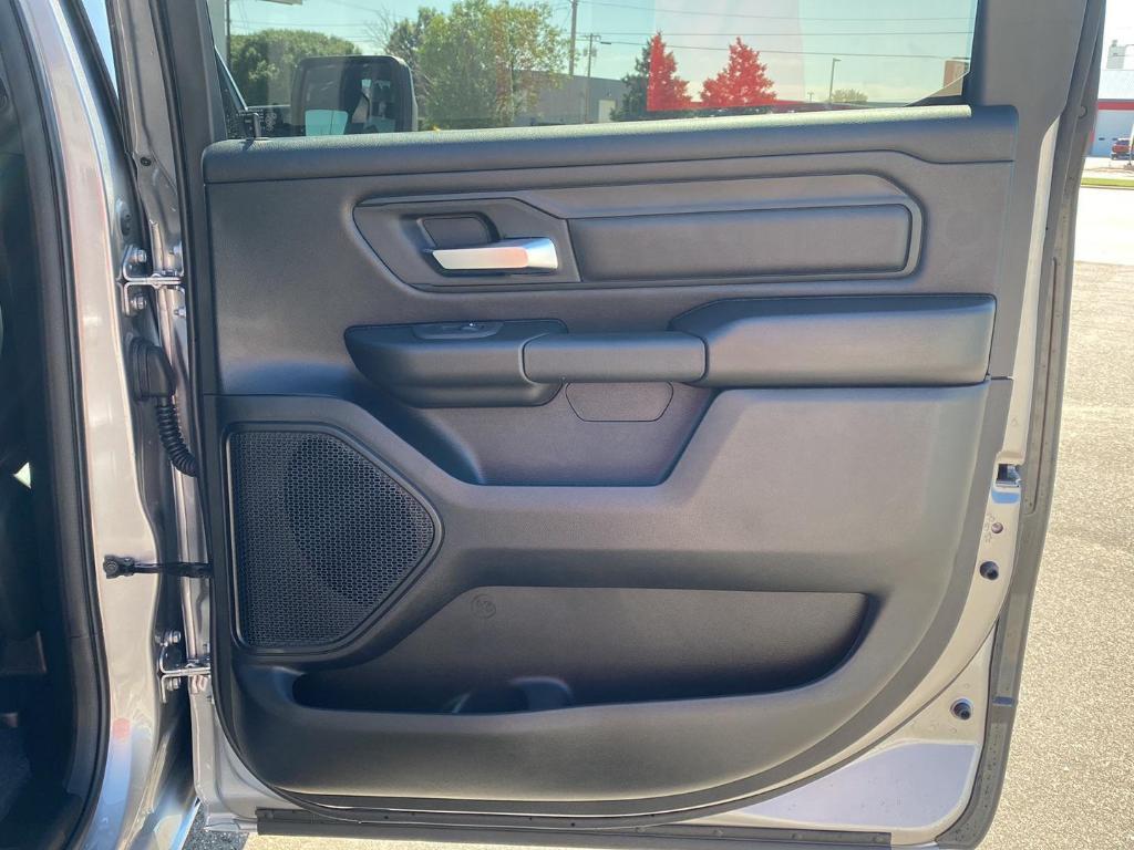 new 2025 Ram 1500 car, priced at $55,634