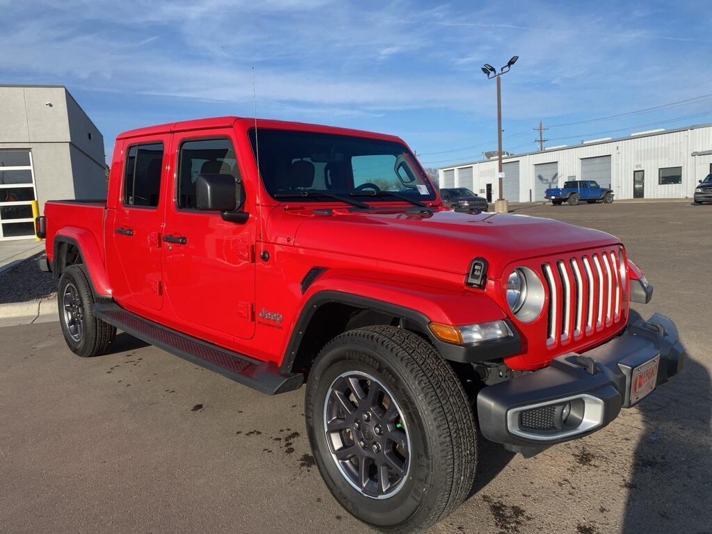 used 2023 Jeep Gladiator car, priced at $30,997