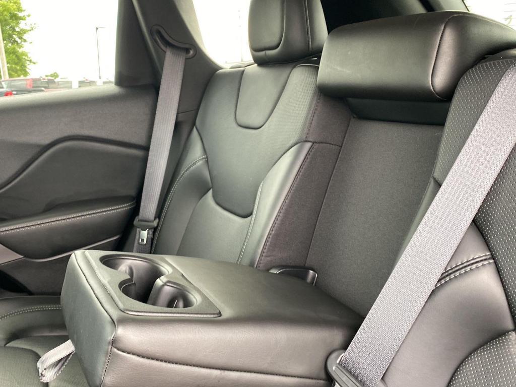 used 2021 Jeep Cherokee car, priced at $23,536