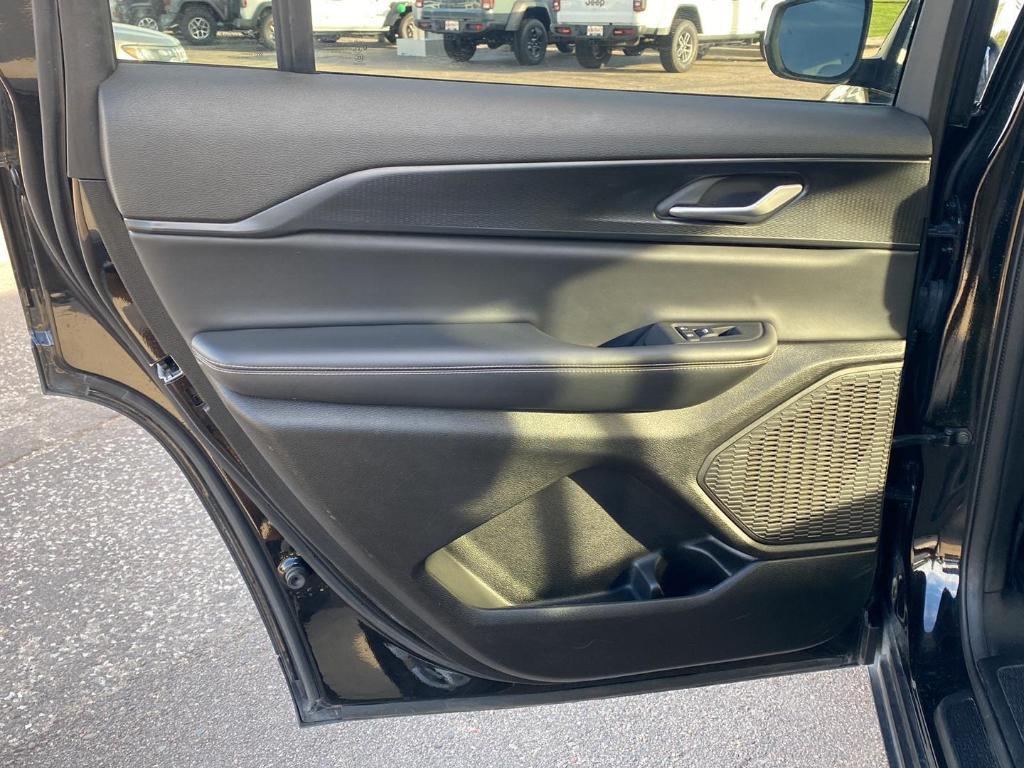 used 2023 Jeep Grand Cherokee L car, priced at $27,474