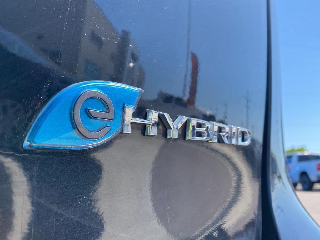 used 2024 Chrysler Pacifica Hybrid car, priced at $28,799