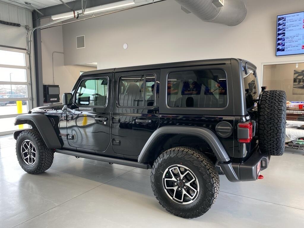 new 2024 Jeep Wrangler car, priced at $53,670