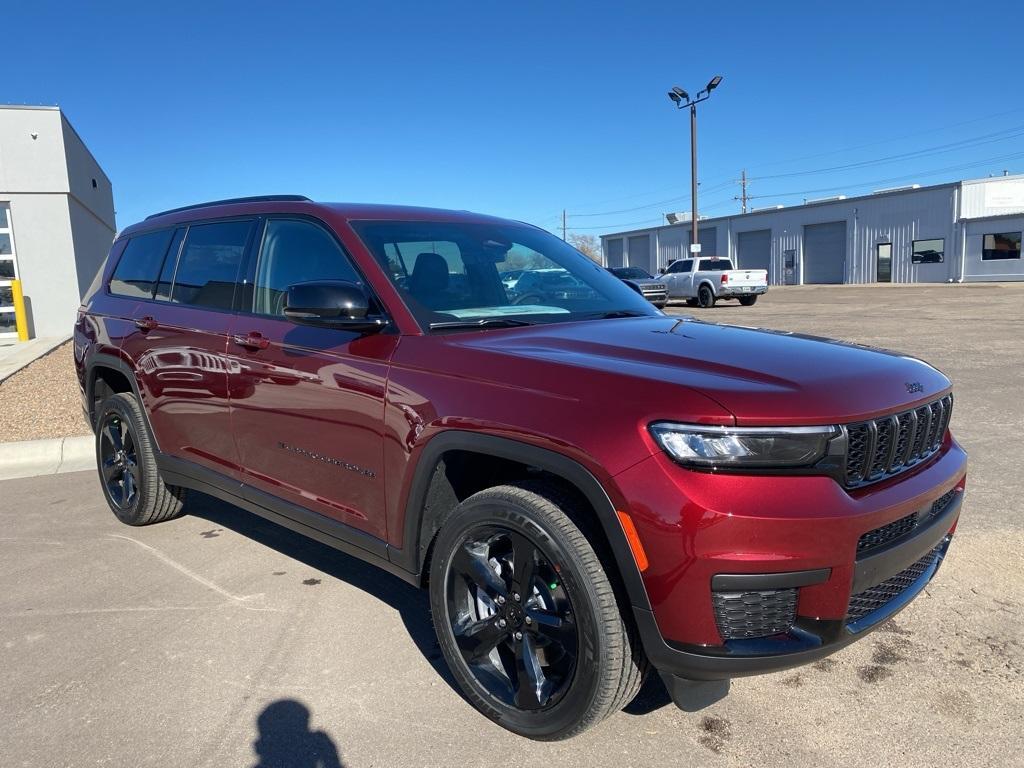 new 2025 Jeep Grand Cherokee L car, priced at $43,675