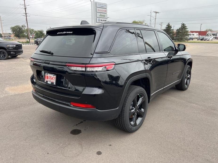 new 2024 Jeep Grand Cherokee car, priced at $38,175