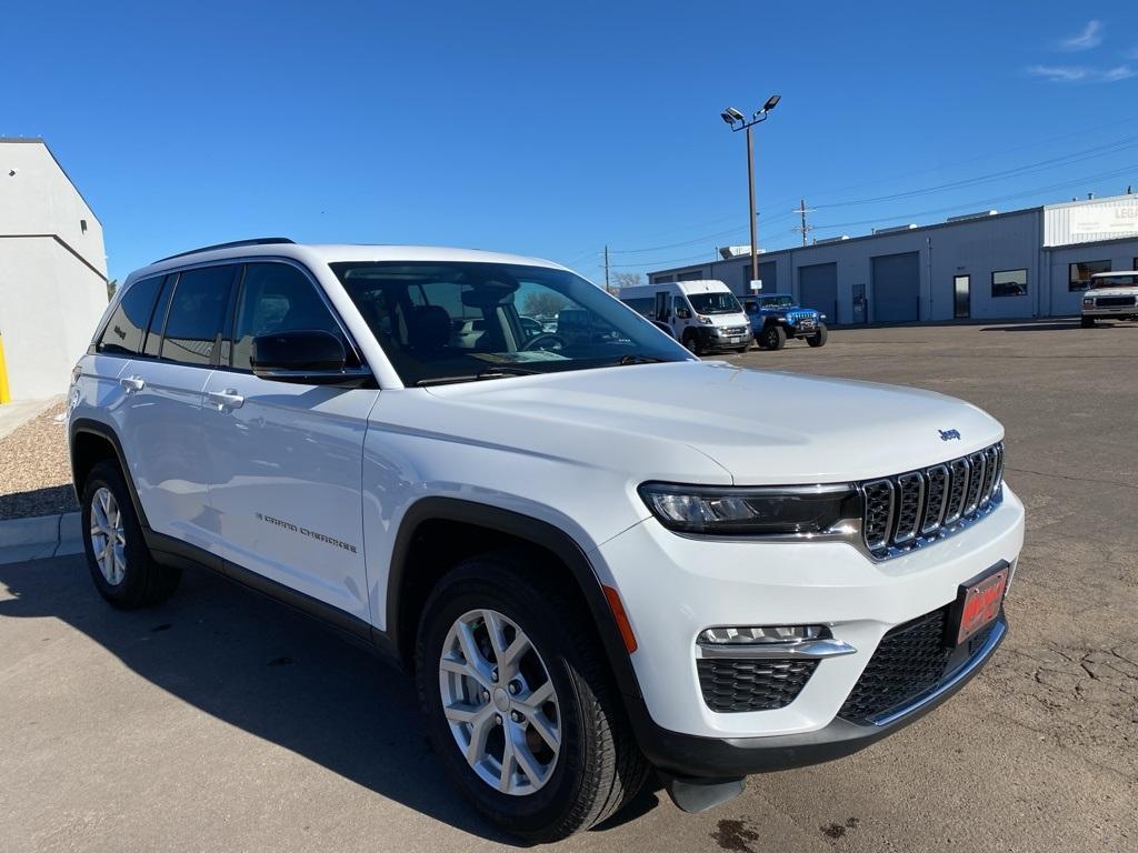 used 2023 Jeep Grand Cherokee car, priced at $31,791