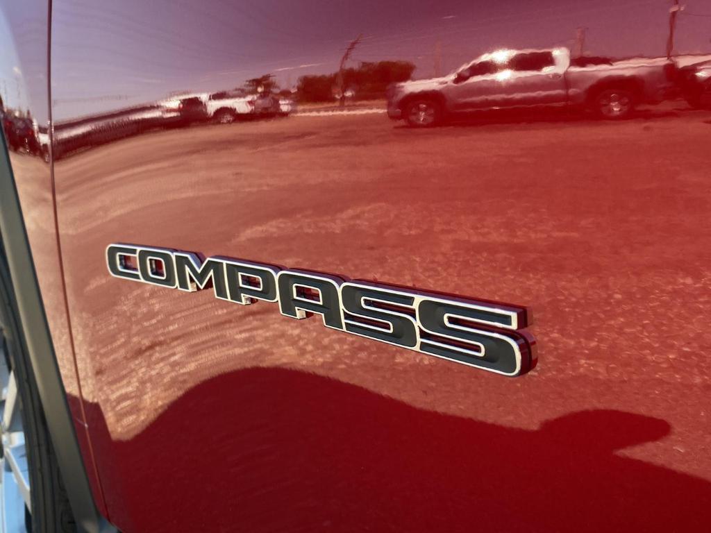 new 2025 Jeep Compass car, priced at $28,556