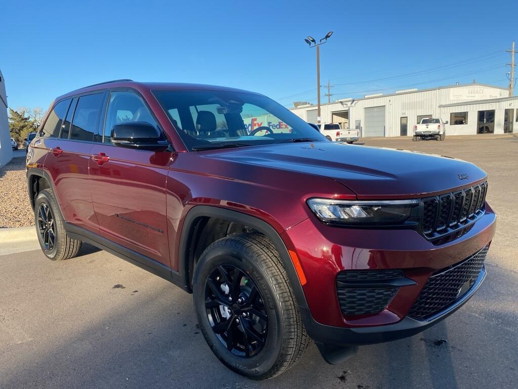 new 2025 Jeep Grand Cherokee car, priced at $40,030