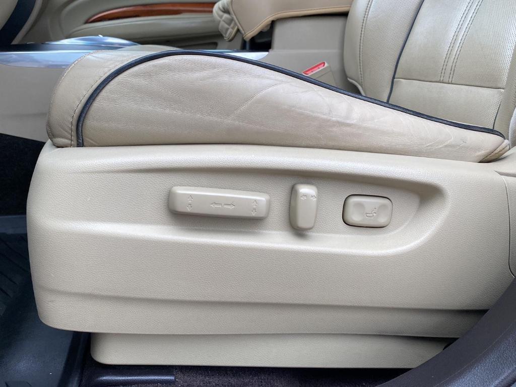 used 2017 Acura MDX car, priced at $17,995