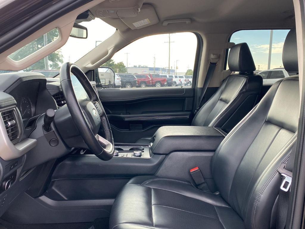 used 2024 Ford Expedition car, priced at $49,995