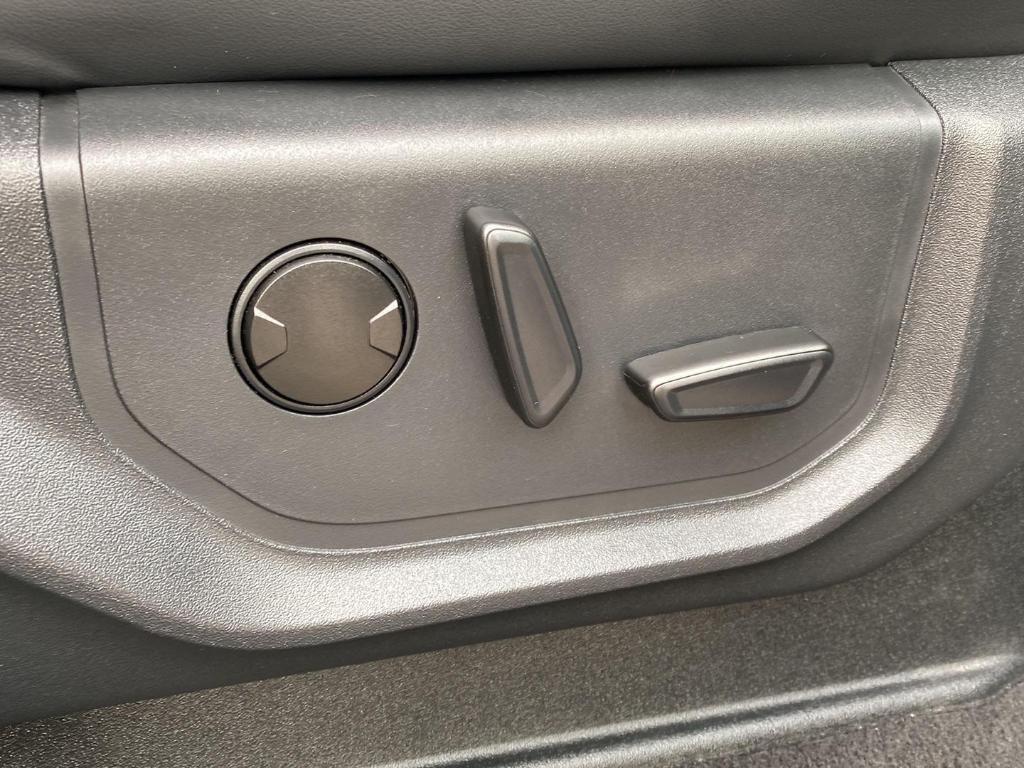 used 2024 Ford Expedition car, priced at $49,995