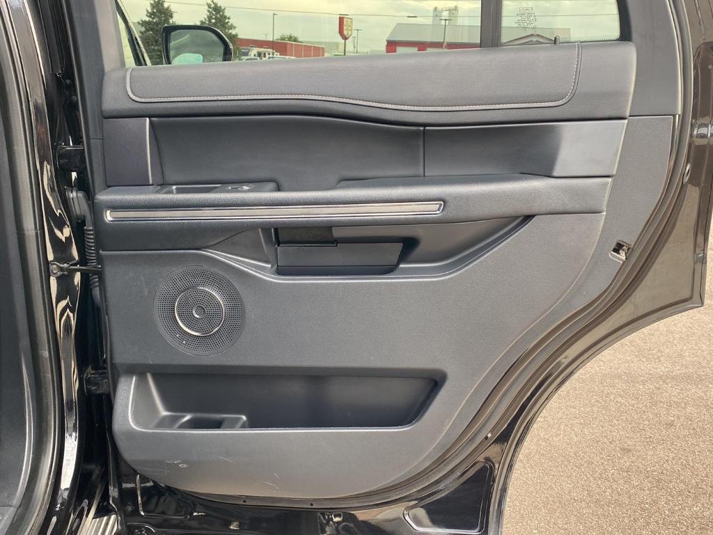 used 2024 Ford Expedition car, priced at $49,995