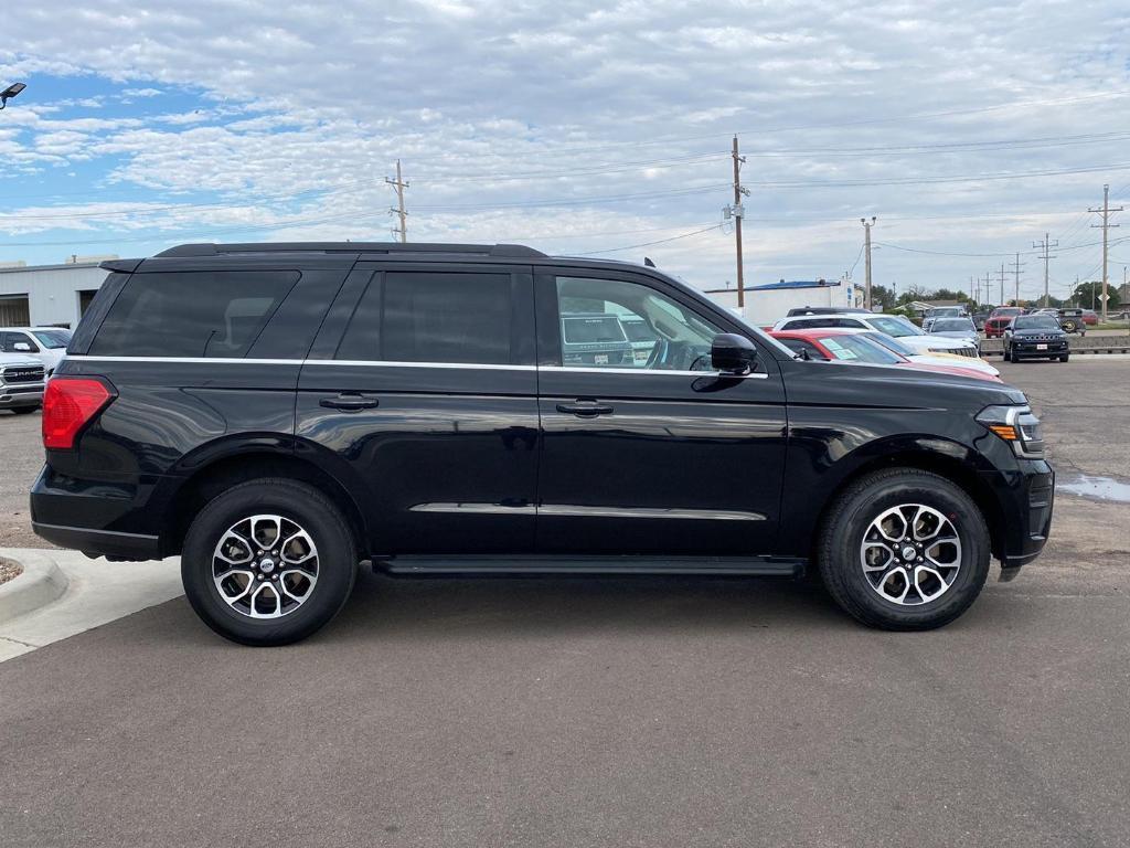used 2024 Ford Expedition car, priced at $49,995