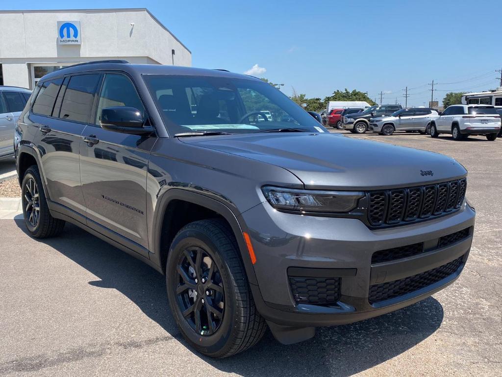 new 2025 Jeep Grand Cherokee L car, priced at $43,165