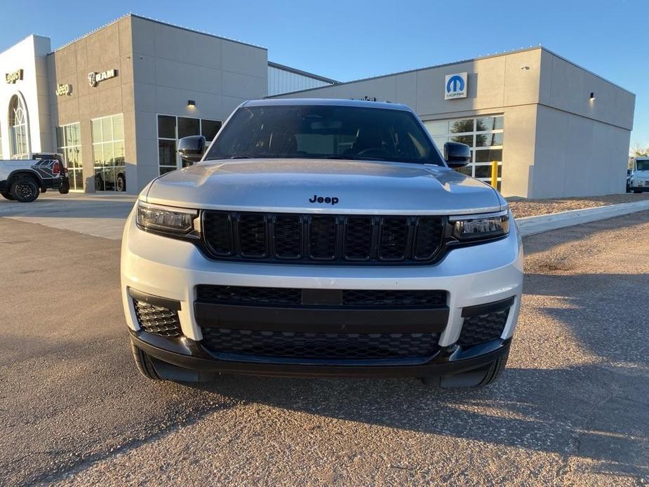 new 2025 Jeep Grand Cherokee L car