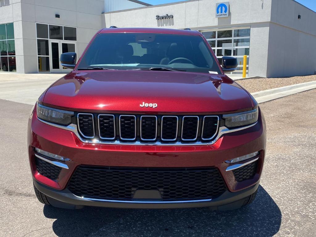 new 2025 Jeep Grand Cherokee car, priced at $44,325