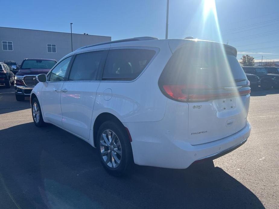 used 2021 Chrysler Pacifica car, priced at $35,856