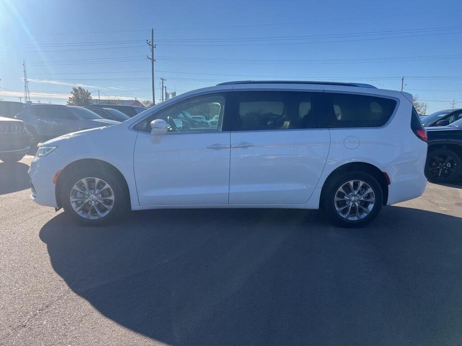 used 2021 Chrysler Pacifica car, priced at $35,856