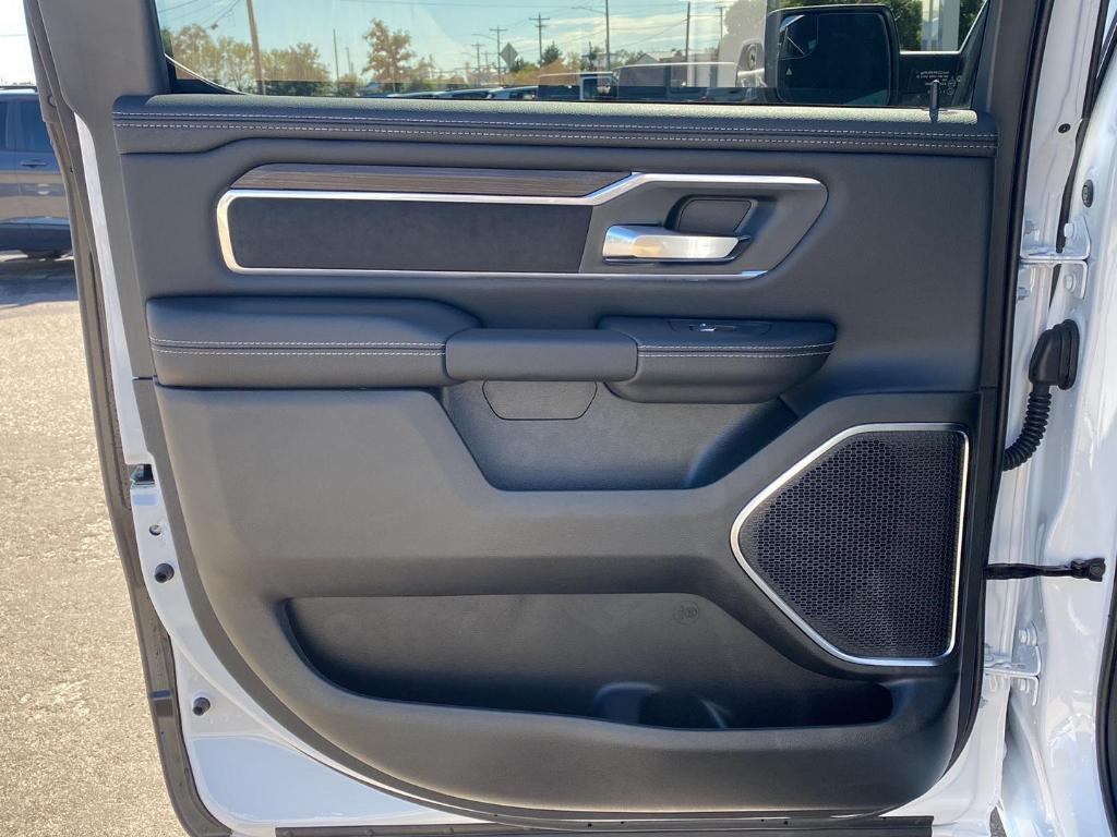 new 2026 Ram 1500 car, priced at $62,673