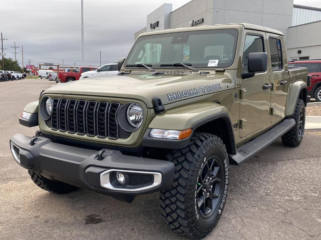 new 2025 Jeep Gladiator car, priced at $46,823