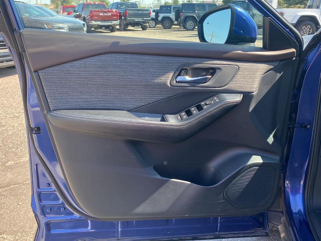 used 2023 Nissan Rogue car, priced at $22,183
