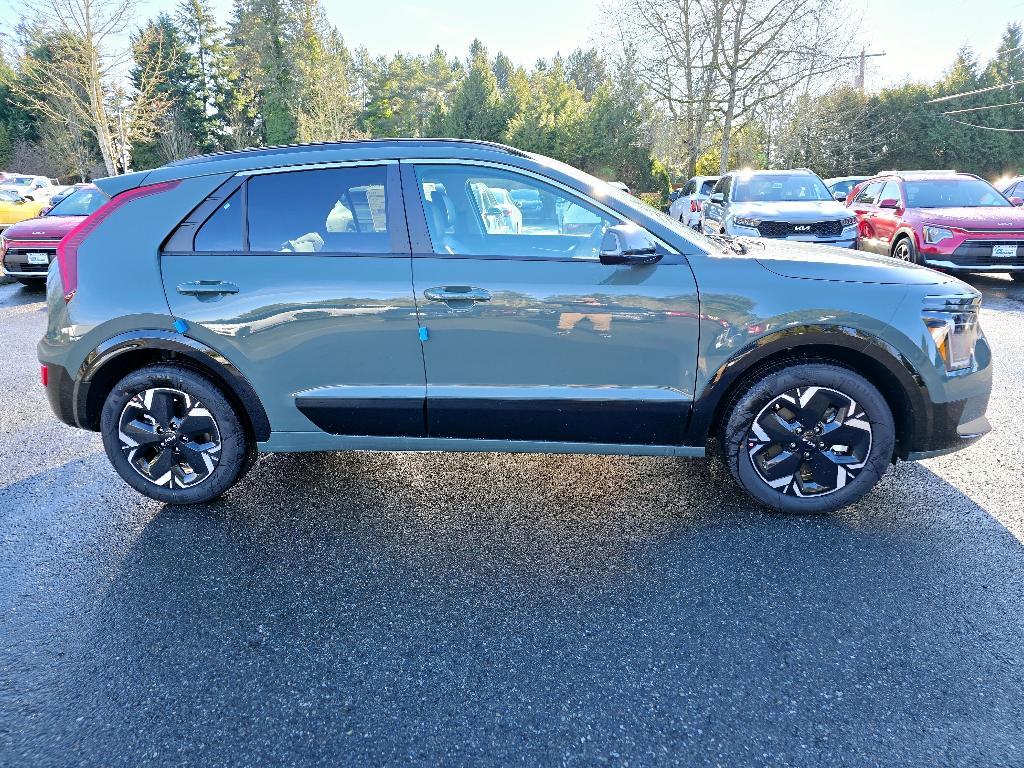 new 2025 Kia Niro EV car, priced at $33,531