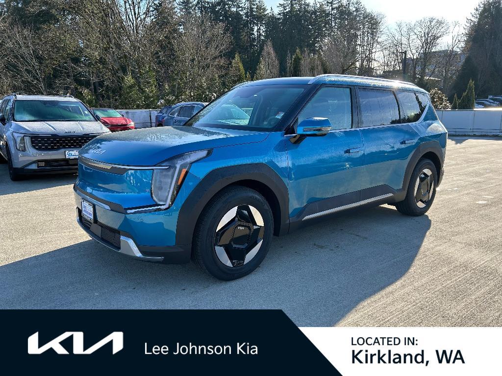 new 2025 Kia EV9 car, priced at $57,270