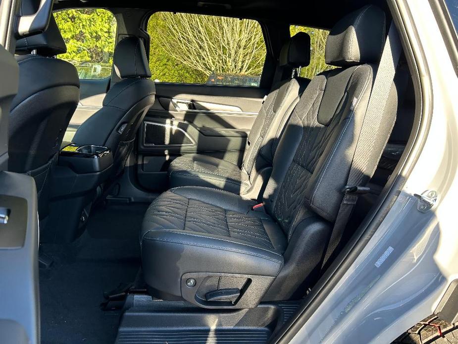 new 2025 Kia Telluride car, priced at $48,679