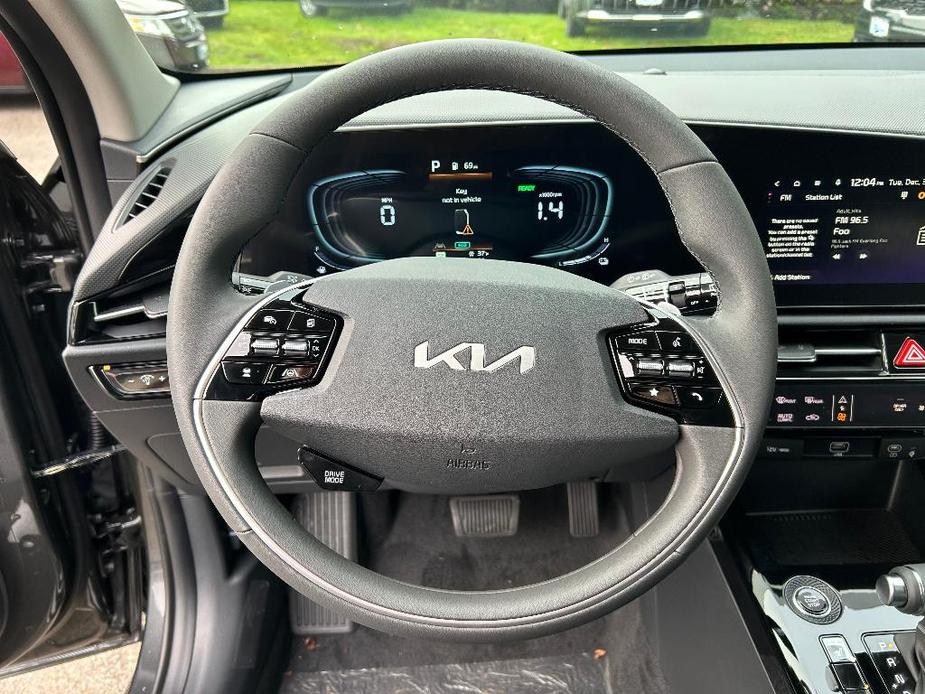 new 2025 Kia Niro car, priced at $31,011