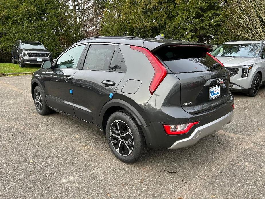 new 2025 Kia Niro car, priced at $31,011