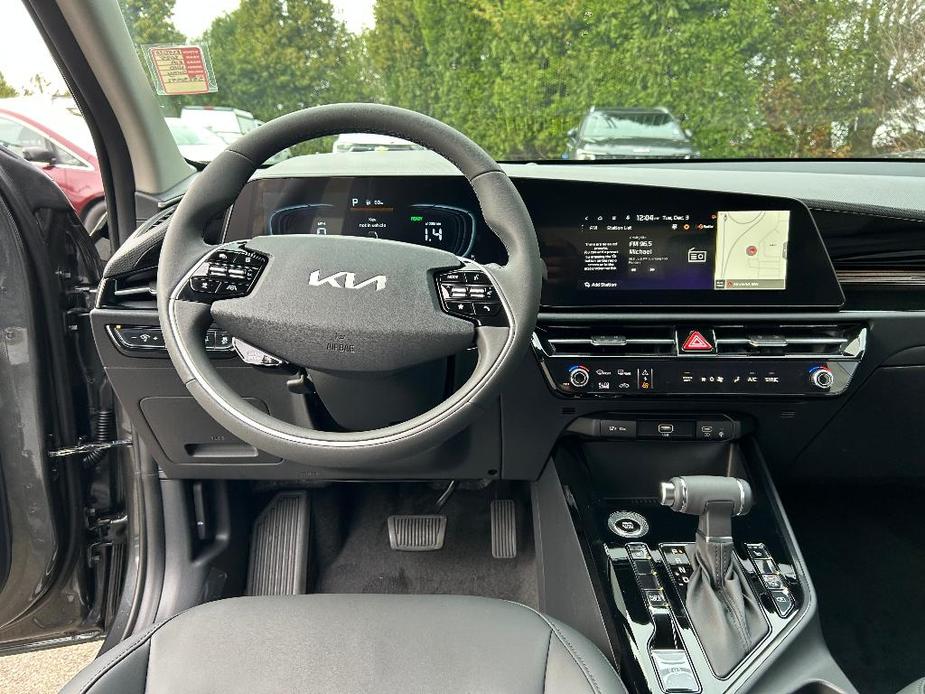 new 2025 Kia Niro car, priced at $31,011