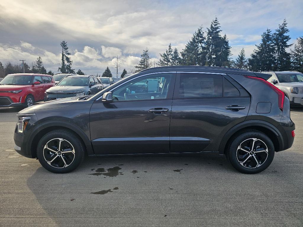 new 2025 Kia Niro car, priced at $28,945