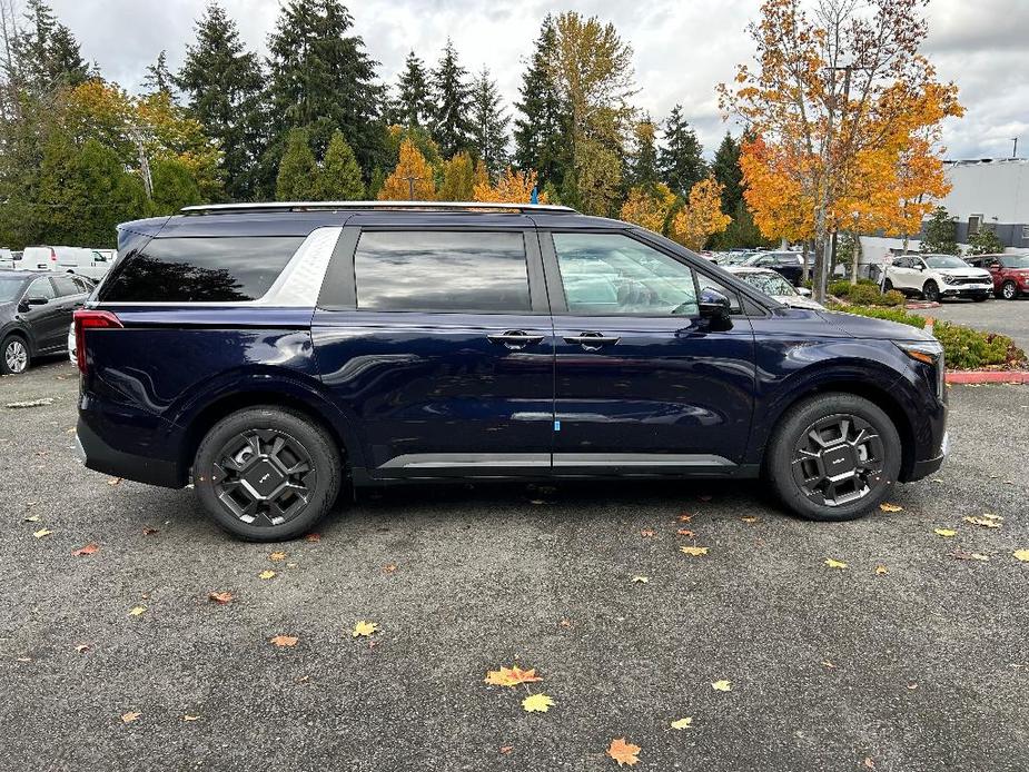 new 2025 Kia Carnival car, priced at $43,885