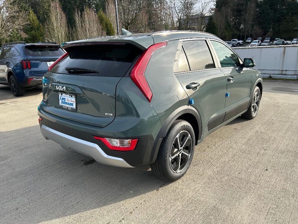 new 2025 Kia Niro car, priced at $30,865