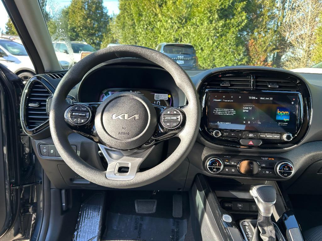 new 2025 Kia Soul car, priced at $23,579