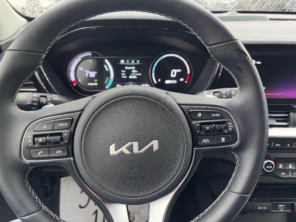 used 2022 Kia Niro EV car, priced at $19,999