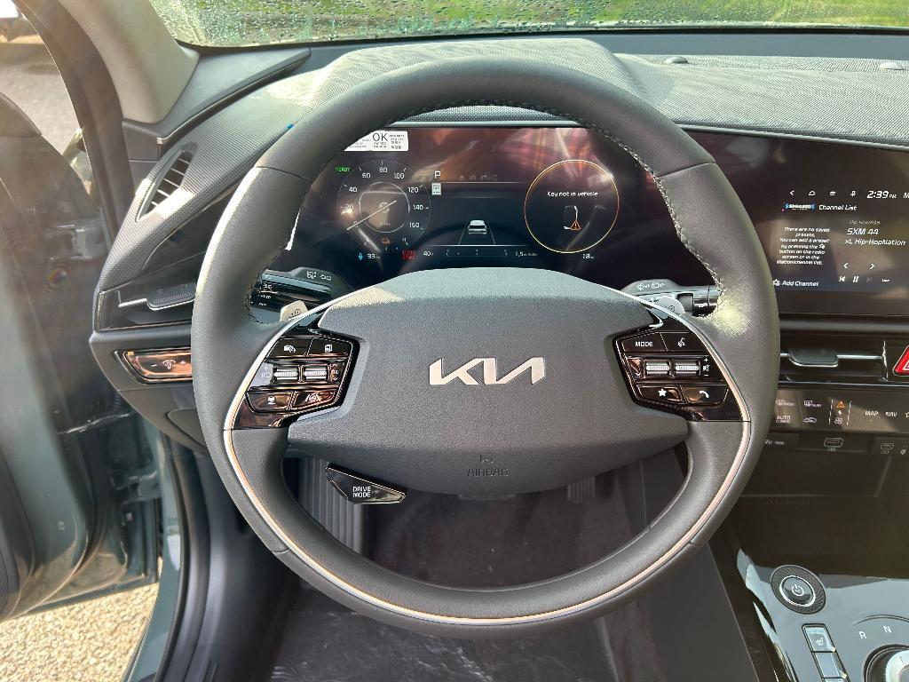 new 2025 Kia Niro EV car, priced at $35,781