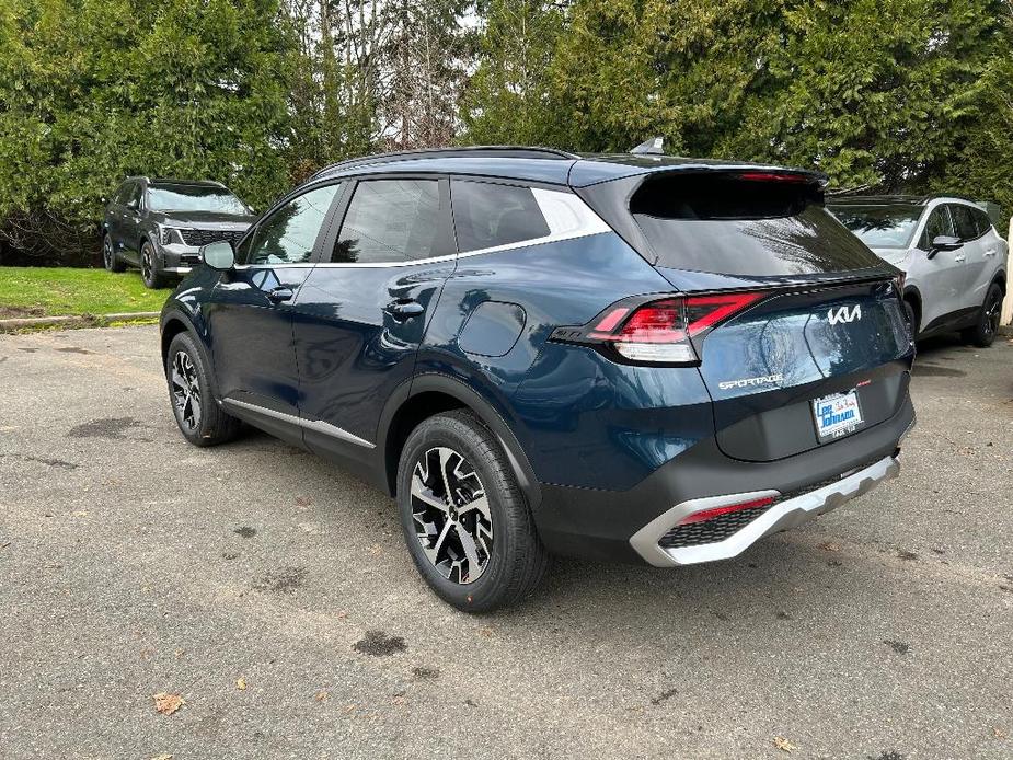 new 2025 Kia Sportage Hybrid car, priced at $35,440