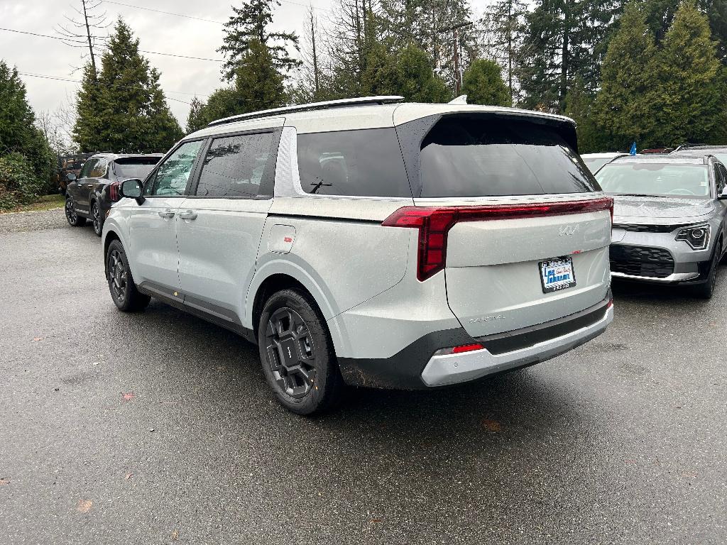 new 2025 Kia Carnival Hybrid car, priced at $43,885