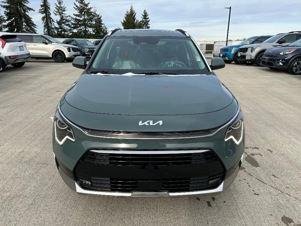 new 2025 Kia Niro car, priced at $33,286