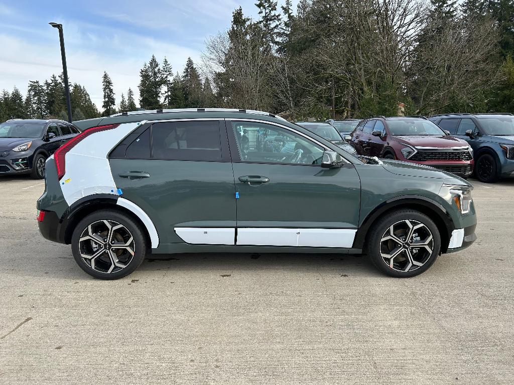 new 2025 Kia Niro car, priced at $33,286