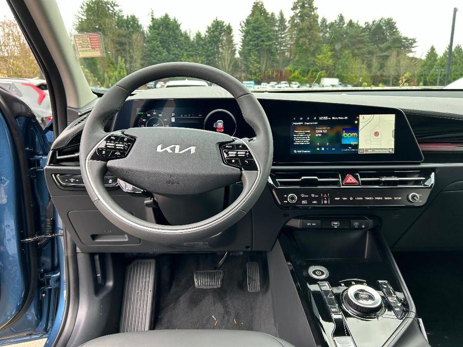 new 2025 Kia Niro EV car, priced at $35,670