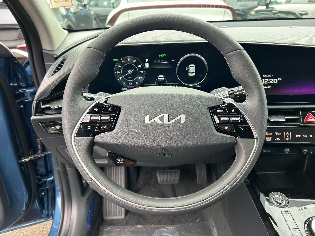 new 2025 Kia Niro EV car, priced at $35,781