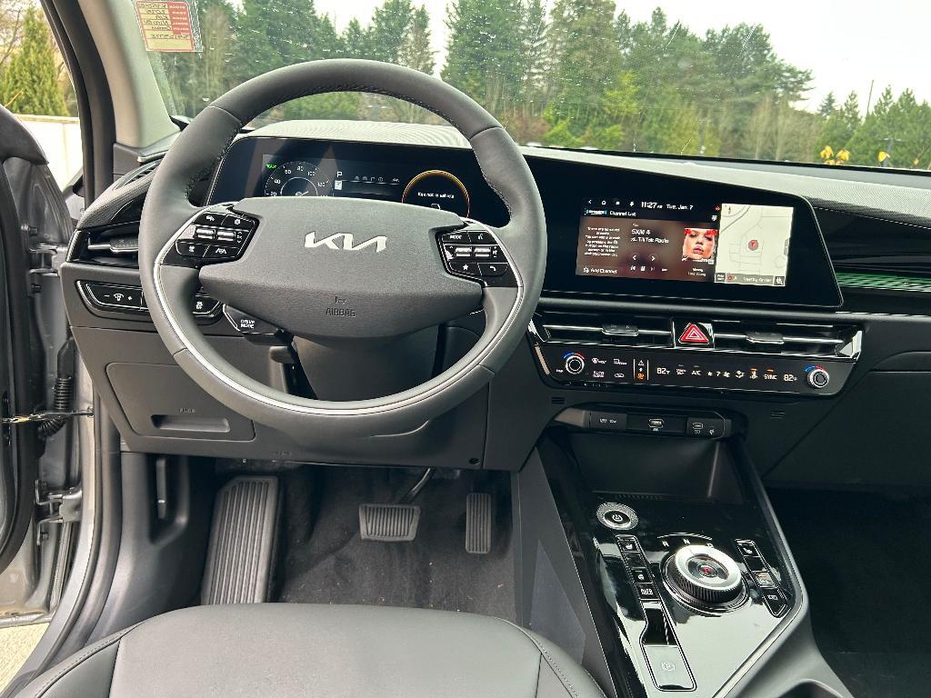 new 2025 Kia Niro EV car, priced at $35,781